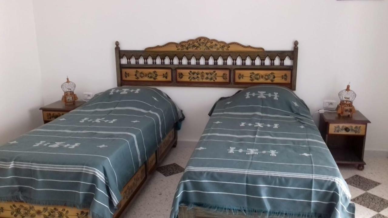 Bed and Breakfast Dar Mamina Sidi ash Shammakh Exterior foto
