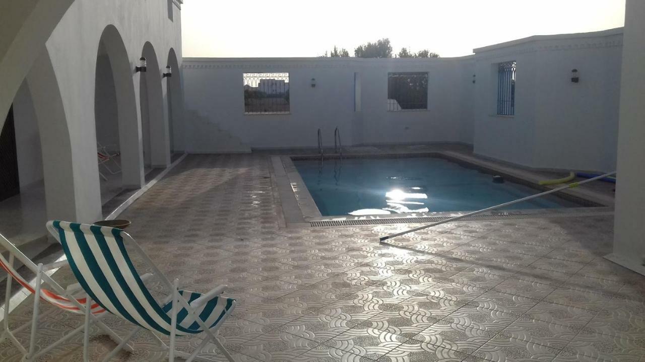 Bed and Breakfast Dar Mamina Sidi ash Shammakh Exterior foto