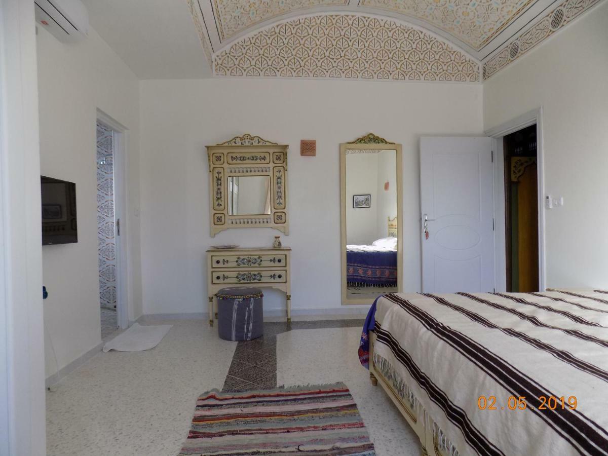 Bed and Breakfast Dar Mamina Sidi ash Shammakh Exterior foto