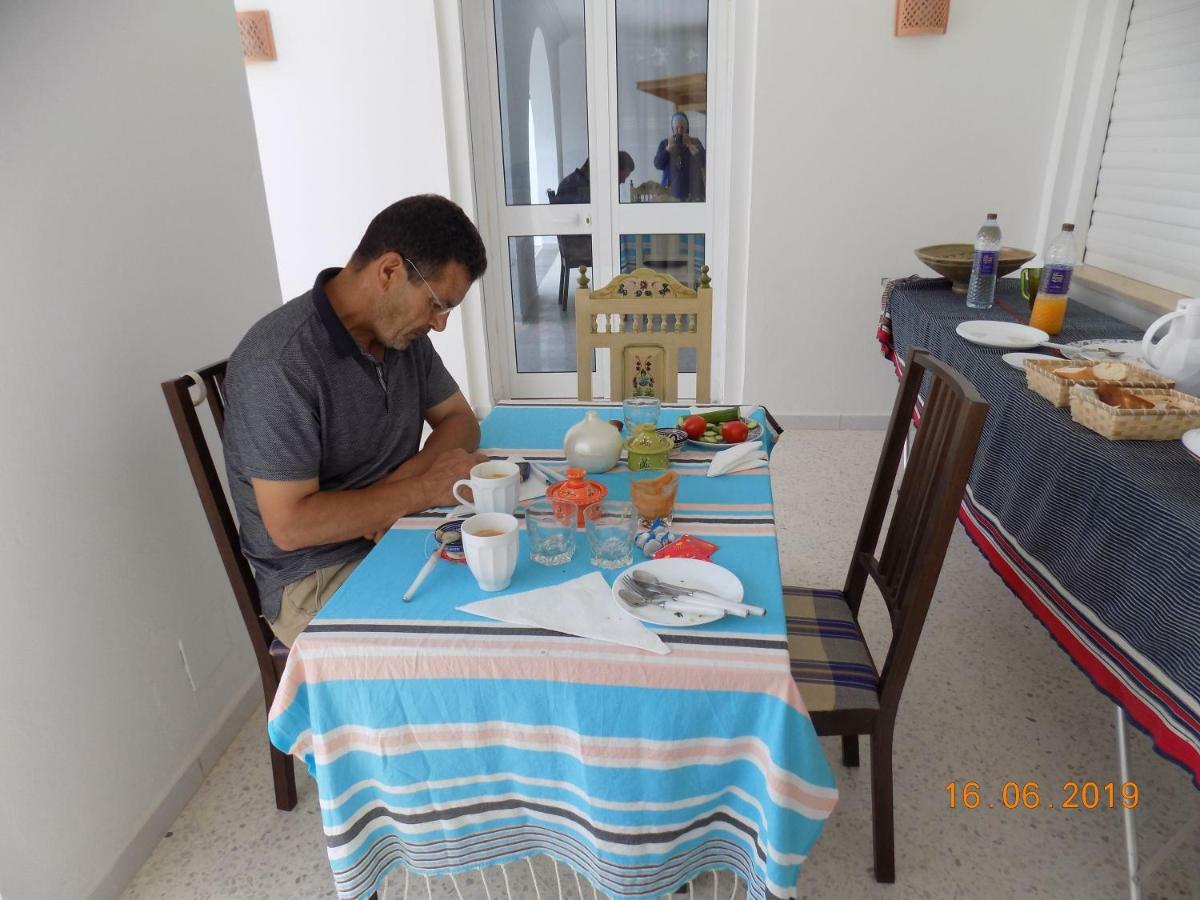 Bed and Breakfast Dar Mamina Sidi ash Shammakh Exterior foto