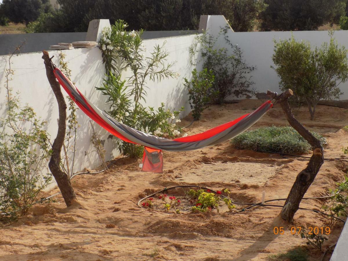 Bed and Breakfast Dar Mamina Sidi ash Shammakh Exterior foto